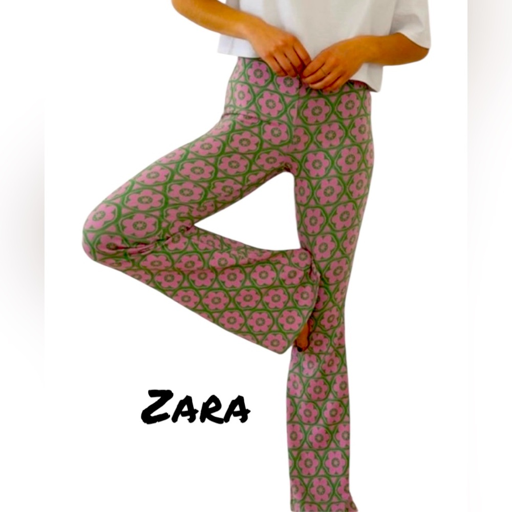 Zara Floral Pink and Green Flower Flare Leggings - Size S